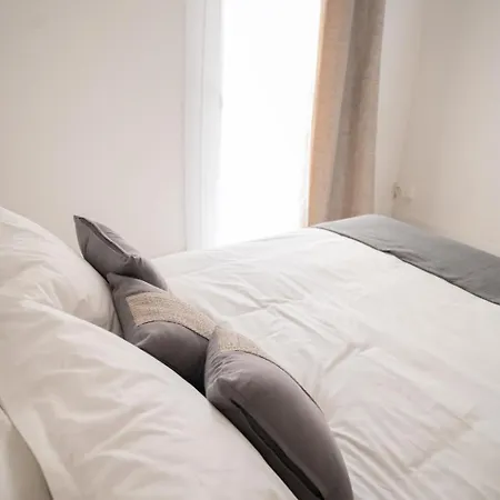 Appartement Loustalot - Lumineux 3 - Parking Gratuit Béziers