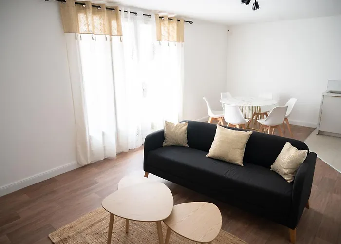 Loustalot - Lumineux 3 - Parking Gratuit Appartement Béziers