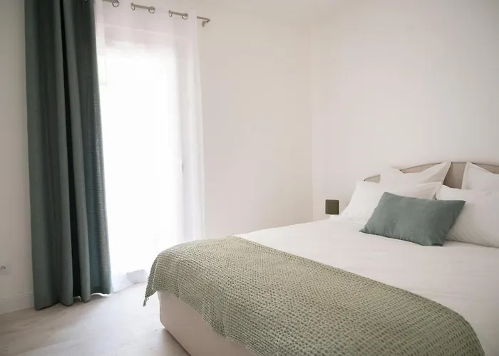 Loustalot - Lumineux 3 - Parking Gratuit Appartement Béziers